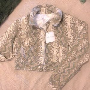 Snake print cropped Jacket